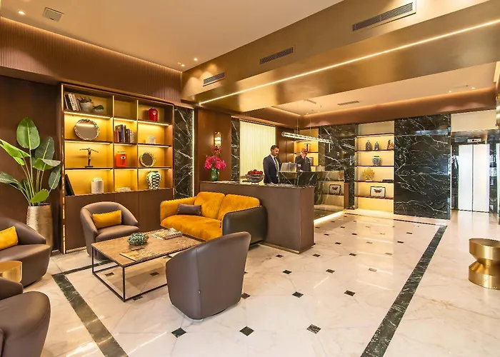 Accademia Hotel